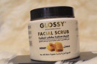 Glossy Professional facial scrub